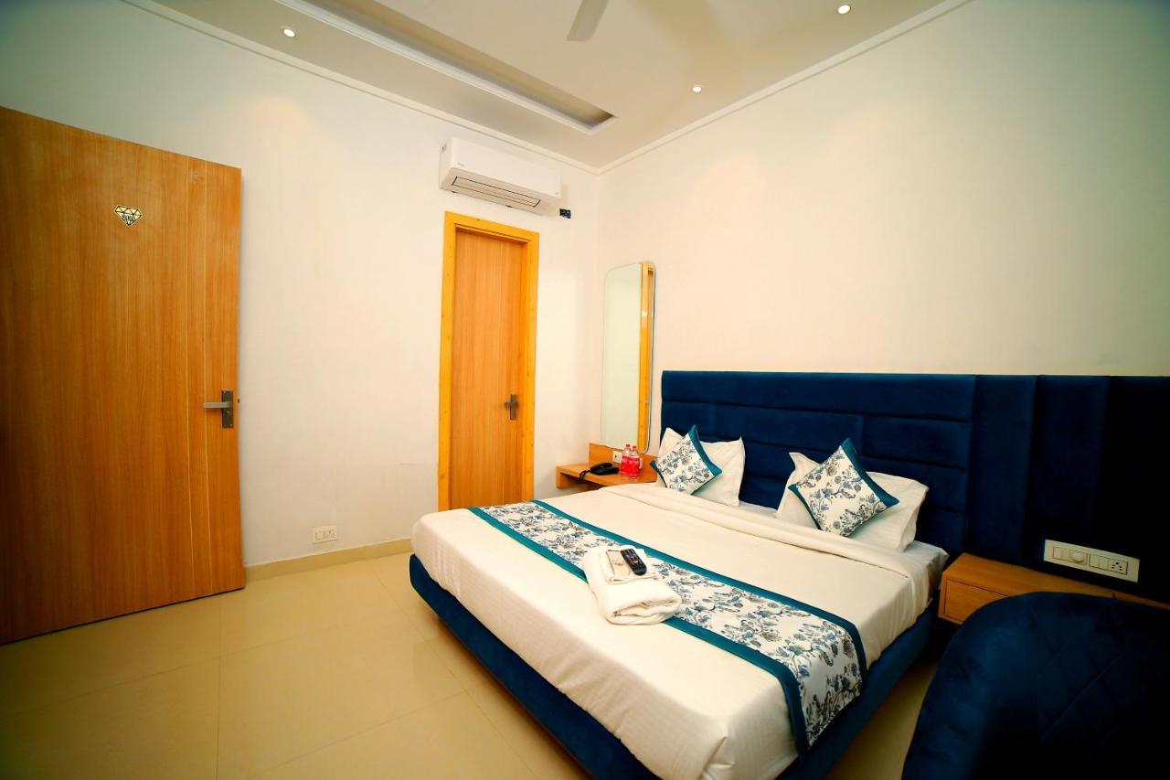 Hotel Diamond View Amritsar Exteriér fotografie
