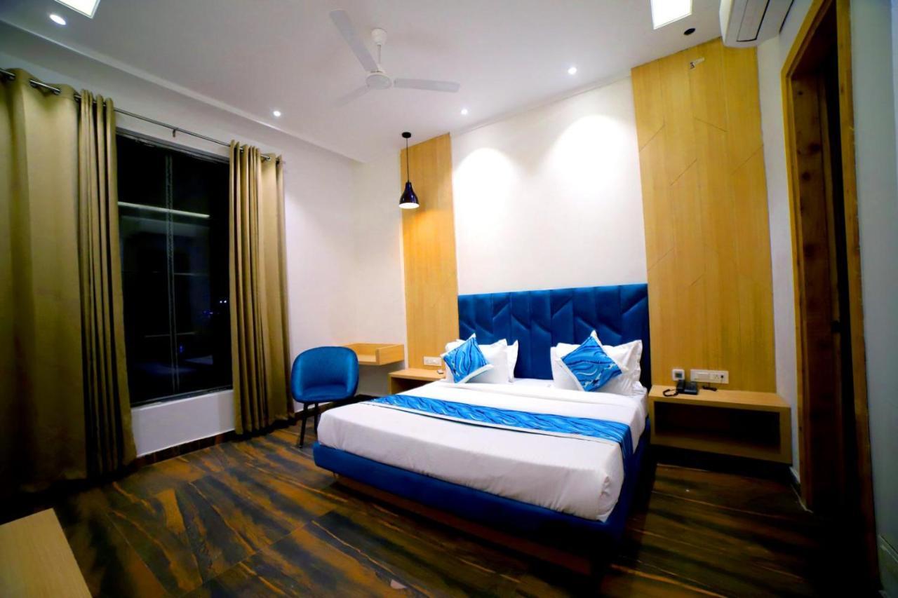 Hotel Diamond View Amritsar Exteriér fotografie